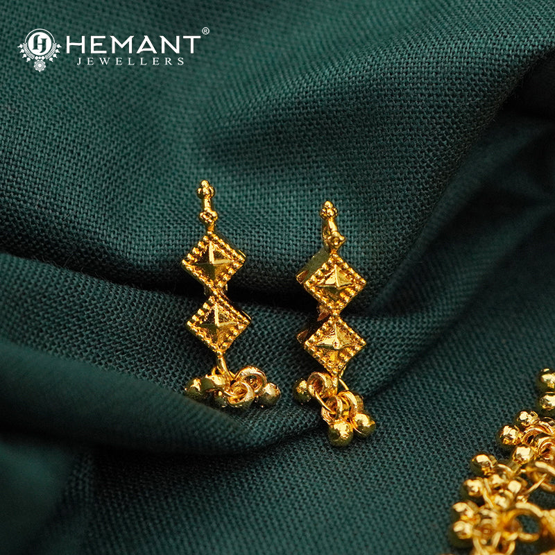 Traditional Maharashtrian Kolhapuri Necklace