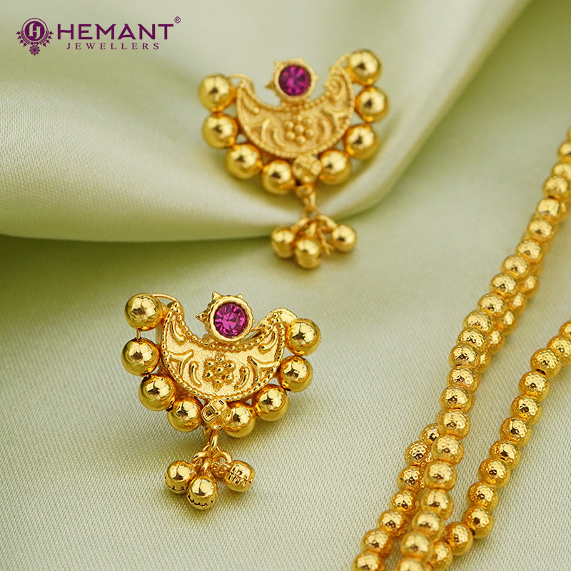 Chex Mani 3 Line Mala with Chand pendant (with earring)