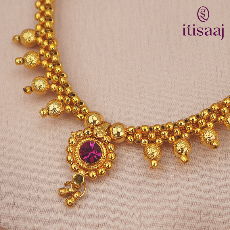 Traditional Maharashtrian Kolhapuri Micro Gold Plated Thushi 8 Vertical Saj 0