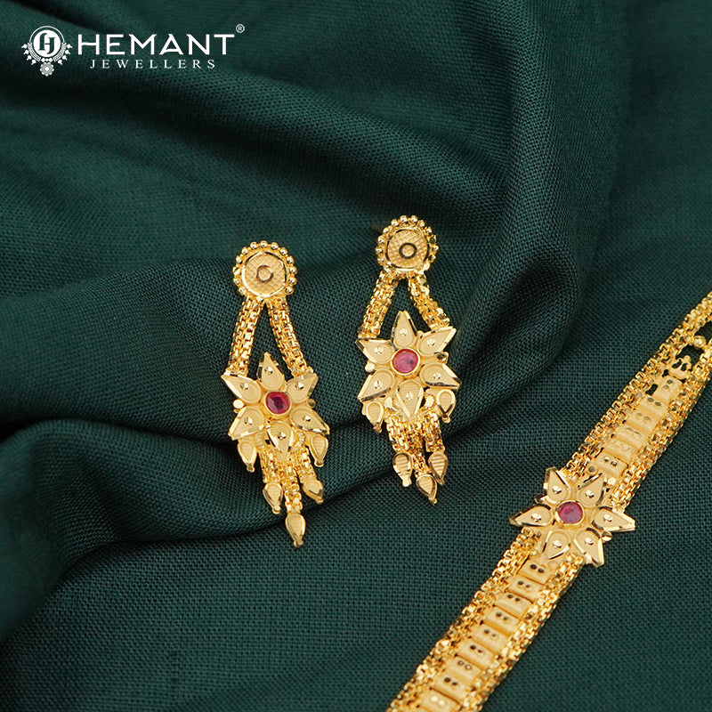 Forming Gold 3 Step Rani Haar with Floral Pattern (171)