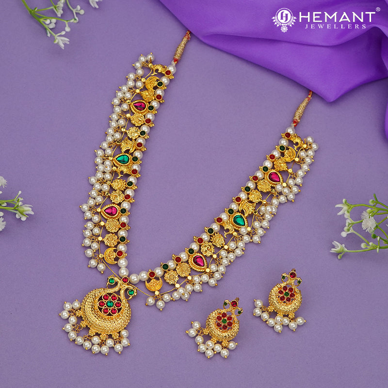 Traditional Maharashtrian Kolhapuri Saaj Moti 3 Panadi 15 Pan Peacock WT