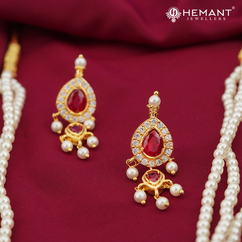 Traditional Maharashtrian Moti Mala 3 Line Puneri 5 Stone II (with earrings)
