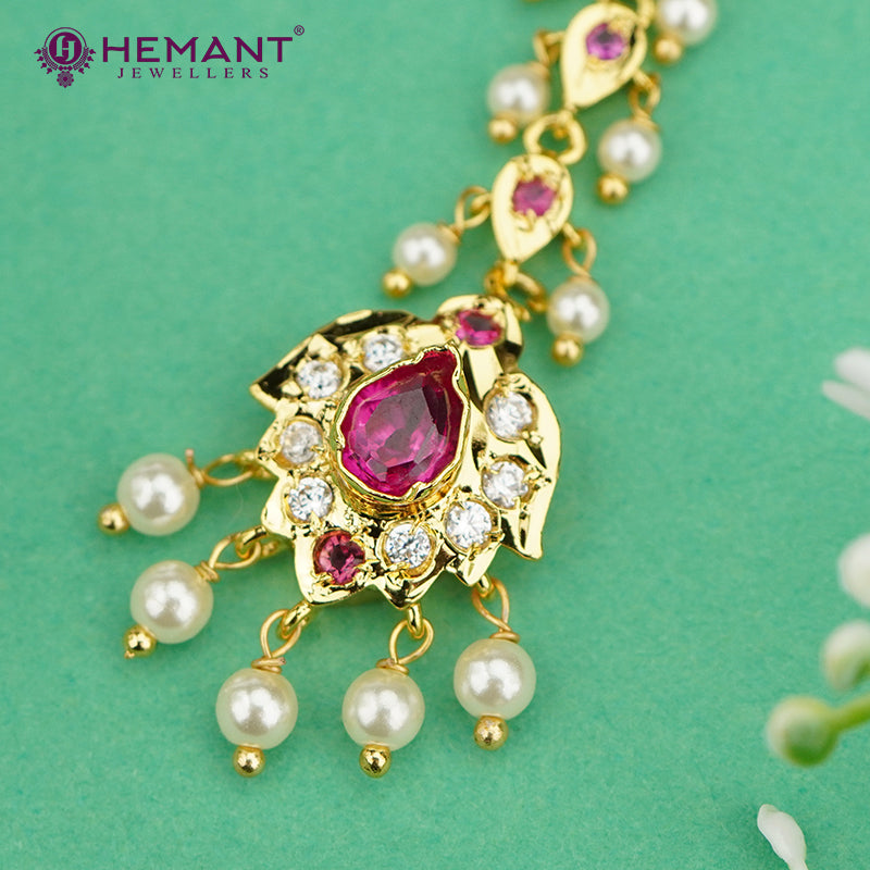 Traditional Maharashtrian Kolhapuri Micro Gold Plated Bindi Kamal (Maang Tikka)