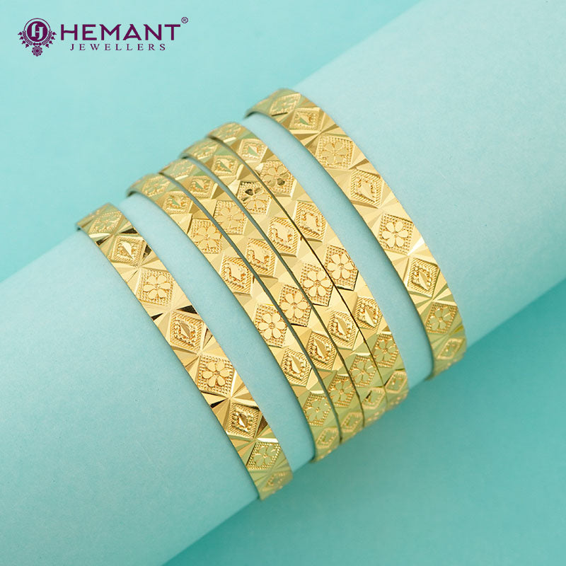Forming Gold Bilwar Patli Bangle Set (6pc.)