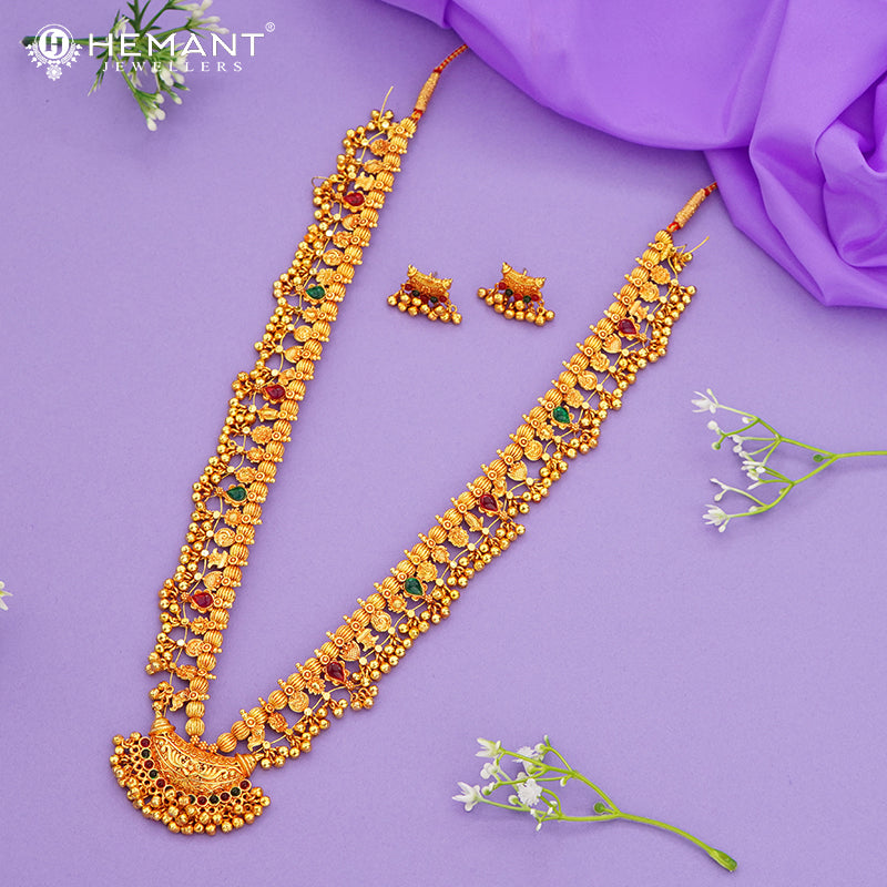 Traditional Maharashtrian Kolhapuri Antique Finish Saaj Geru 5 Panadi 29 Pan Boat (with earrings)