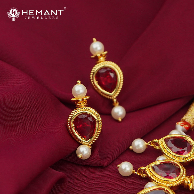 Traditional Maharashtrian Chinchpeti Moti Haar 17 Puneri Panadi with Earrings