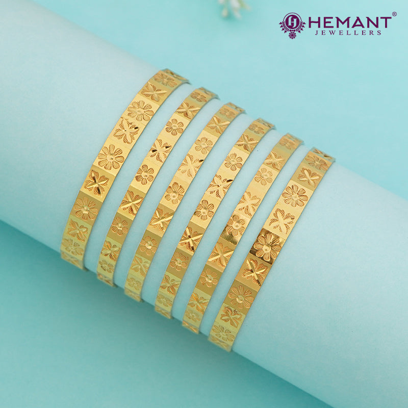 Traditional Forming Gold Bangles (Set of Patli and Bilwar) with beautiful Flower and Star pattern | पाटली आणि बिलवार
