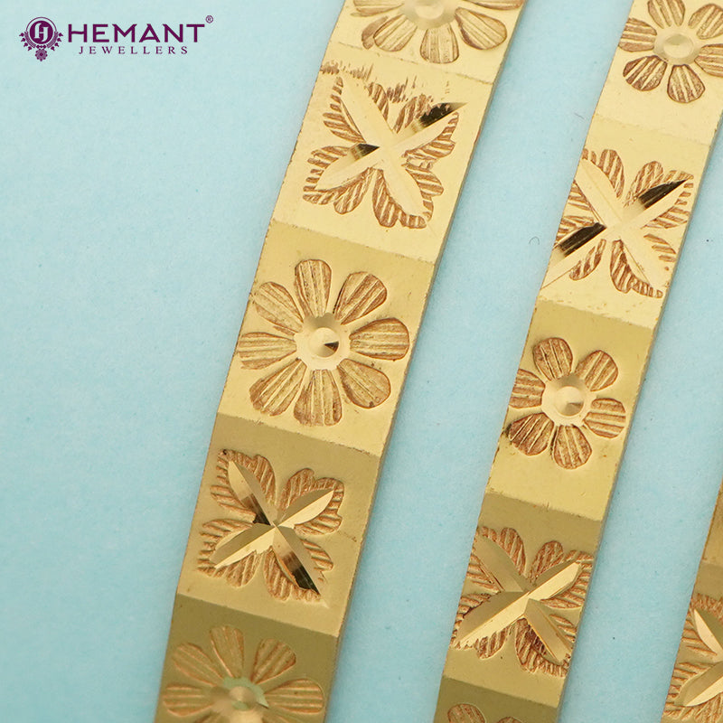 Traditional Forming Gold Bangles (Set of Patli and Bilwar) with beautiful Flower and Star pattern | पाटली आणि बिलवार