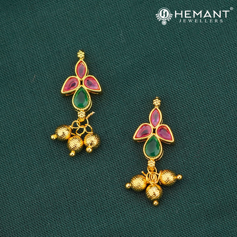 Traditional Maharashtrian Kolhapuri Peti Har 4 Paan Peacock 7 Stone (with earrings)