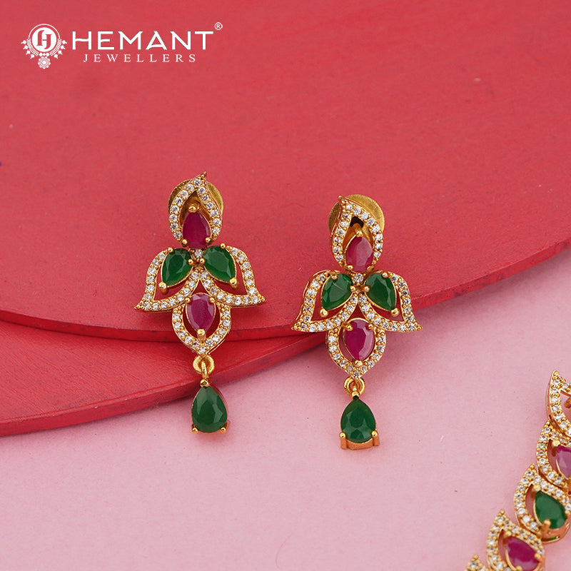 Antique-Finish Ruby-Green Teardrop Necklace Set with American Diamonds – 4604