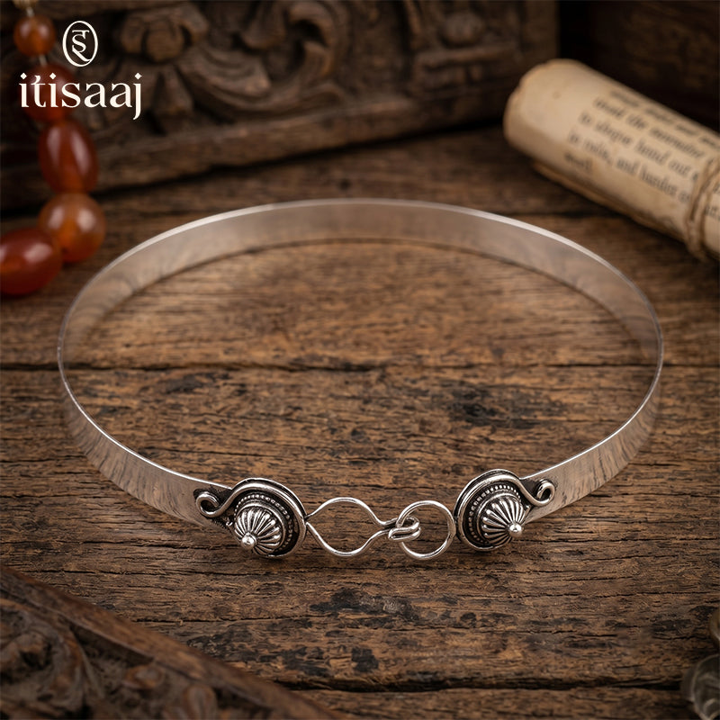 Traditional Maharashtrian Kolhapuri Chitak (Chitang) Silver Plated Oxidized Necklace | Chokar Necklace