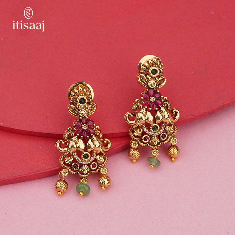 Antique Elephant Motif Necklace Set with Floral Pendant – 4647