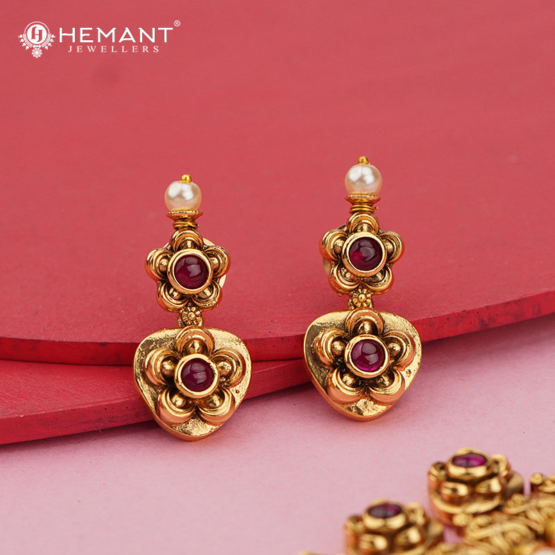 Antique Floral Layered Necklace Set with Pearl Drops – 4657
