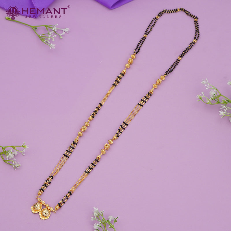 Maharashtrian Classic Black Beads Mangalsutra with Dual Vati Pendant 4805