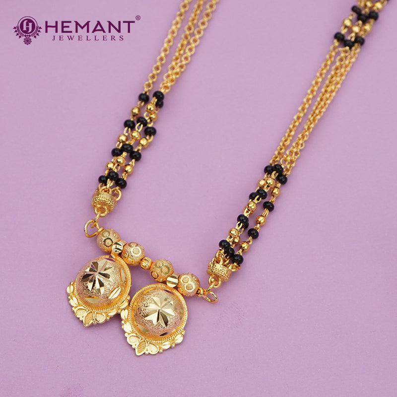 Maharashtrian Classic Black Beads Mangalsutra with Dual Vati Pendant 4805