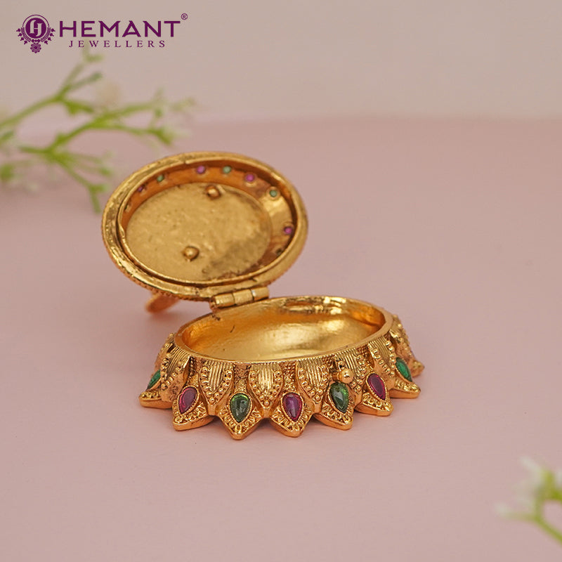 Antique Finish Decorative Kumkum / Sindoor Box - 5363