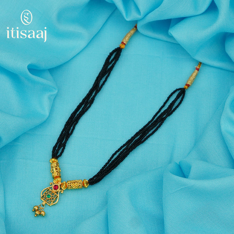 Traditional Maharashtrian Kolhapuri Mangalsutra Jali Pipe Kalash Pendal - 5485