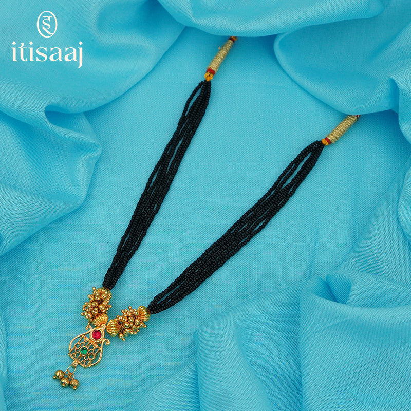 Traditional Maharashtrian Kolhapuri Mangalsutra Small Ghas Kalash Pendal - 5487