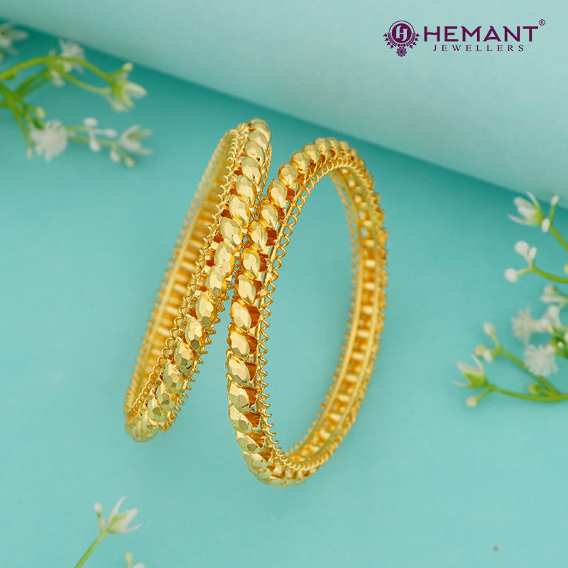 Traditional Maharashtrian Kolhapuri Micro Gold Plated Gahu Tode – itisaaj