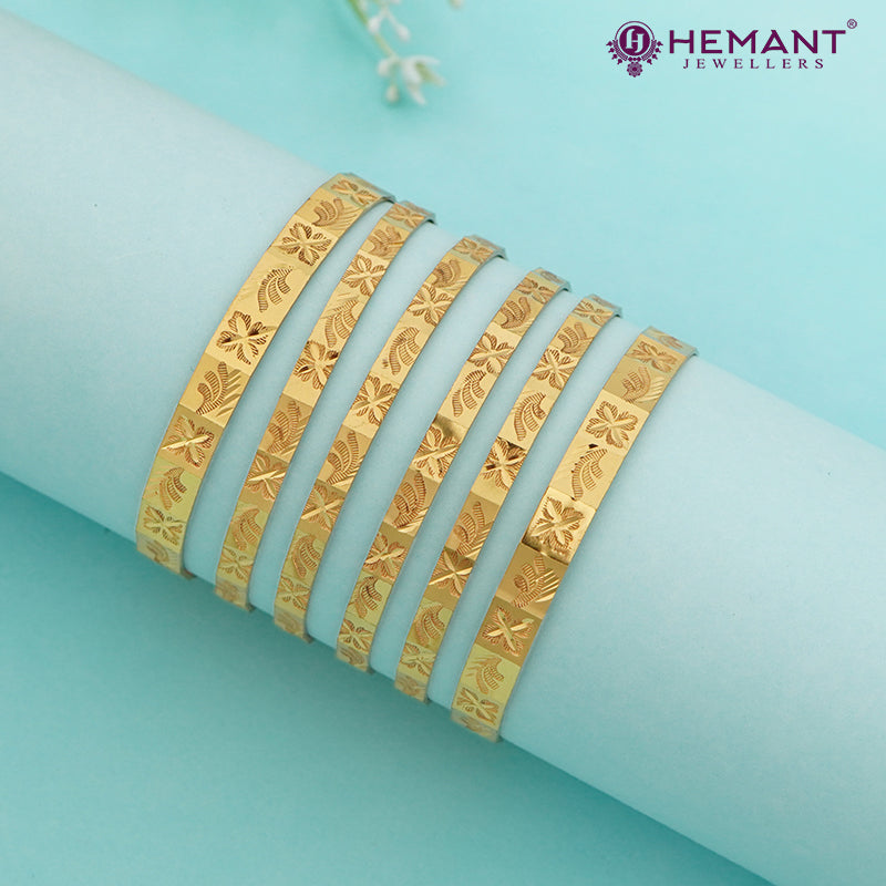 Traditional Forming Gold Bangles (Set of Patli and Bilwar) with beautiful Star and Leaf pattern | पाटली आणि बिलवार