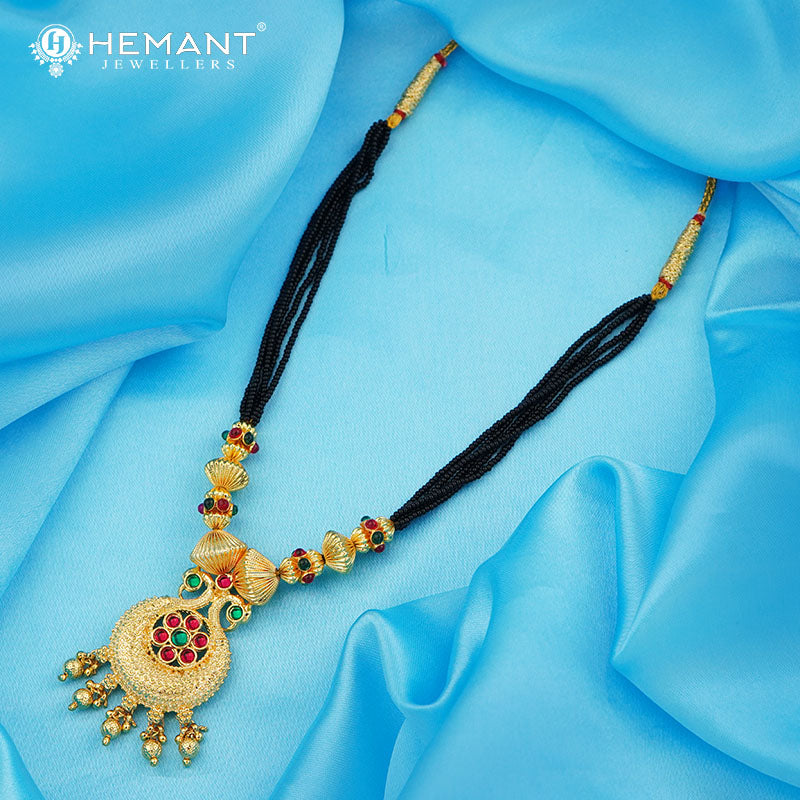 Traditional Maharashtrian Kolhapuri Mangalsutra Topra Chakri Peacock ...