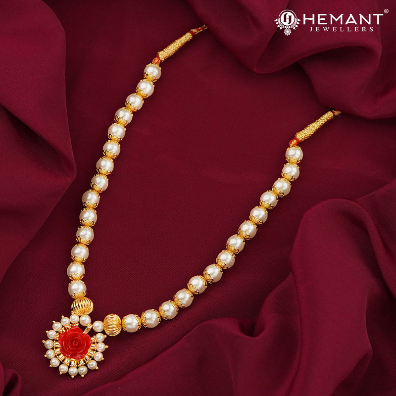 Traditional Maharashtrian Kolhapuri Moti Mala 8 MM Flower