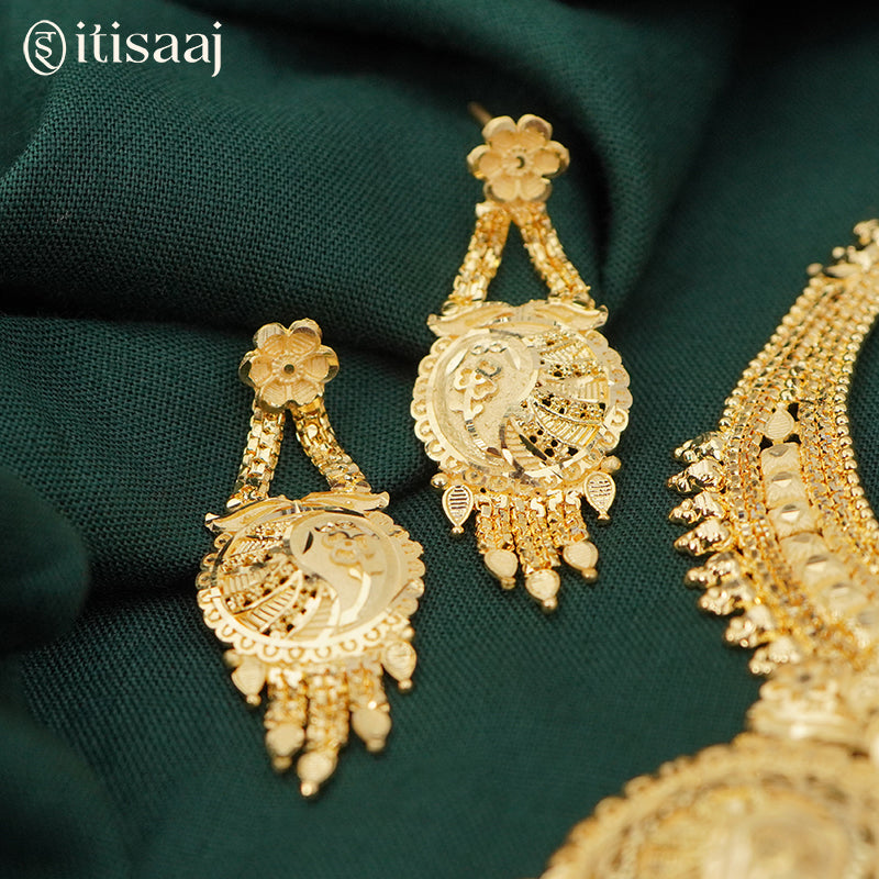 Forming Gold Choker Set | Traditional Maharashtrian Necklace and Earrings - 3544