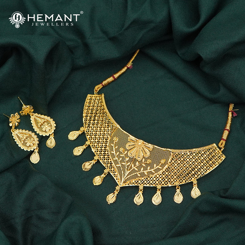 Forming Gold Jali Work Choker Necklace Set with Dangler Earrings - 5113