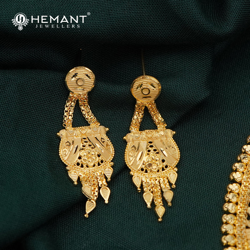 Forming Gold Maharashtrian Gala Haar and Earring Set | Kolhapuri Traditional Design - 5106