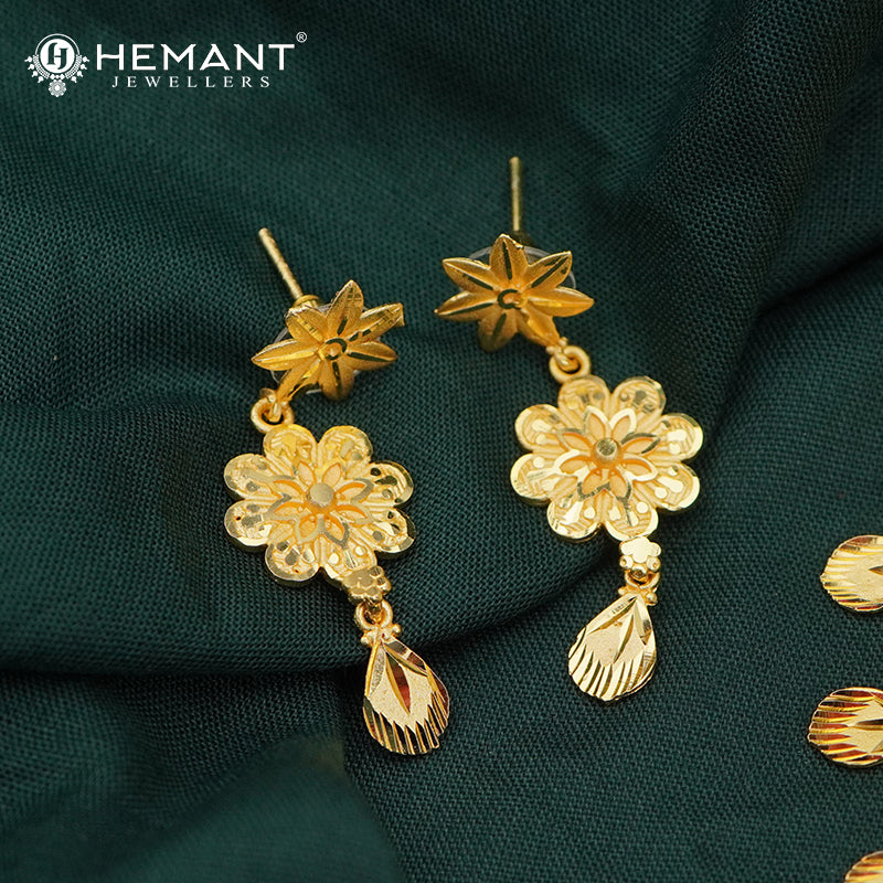 Forming Gold Mesh Choker Set | Intricate Filigree Necklace and Earring Ensemble - 5114