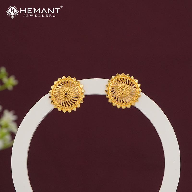Intricate Filigree Design Gold Plated Stud Earrings - 5181