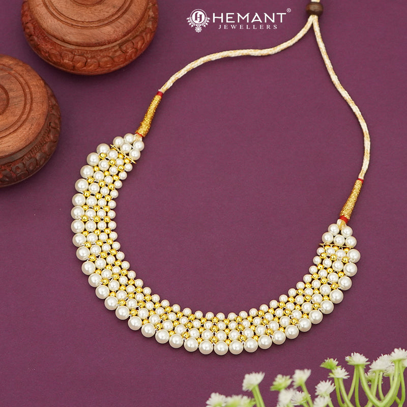 Traditional Maharashtrian Kolhapuri Thushi Patta Moti 3 Line Utar - 3656