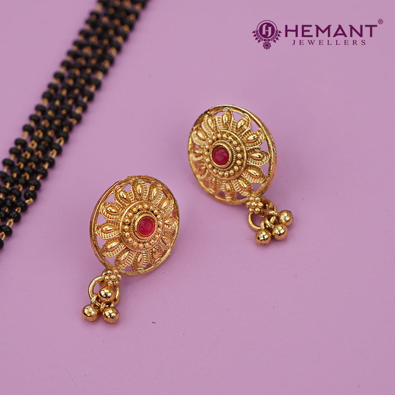 Traditional Antique Gold Finish Long Four Layer Mangalsutra Set Earrings