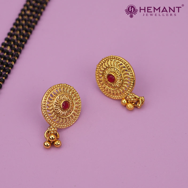 Traditional Antique Gold Finish Long Four Layer Mangalsutra Set Earrings
