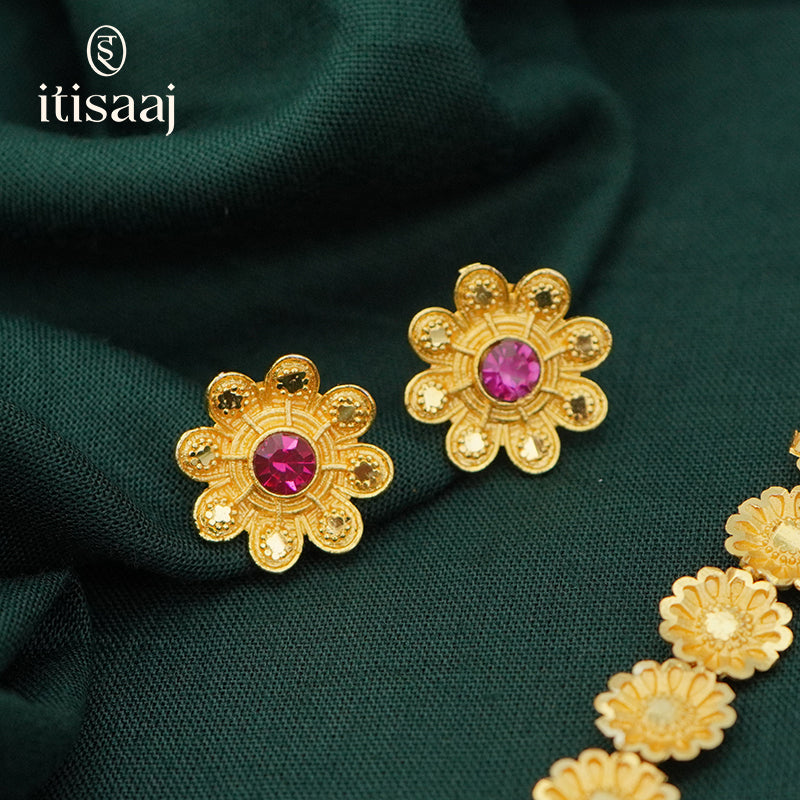 Traditional Gold Plated Floral Necklace and Earrings Set - 5574