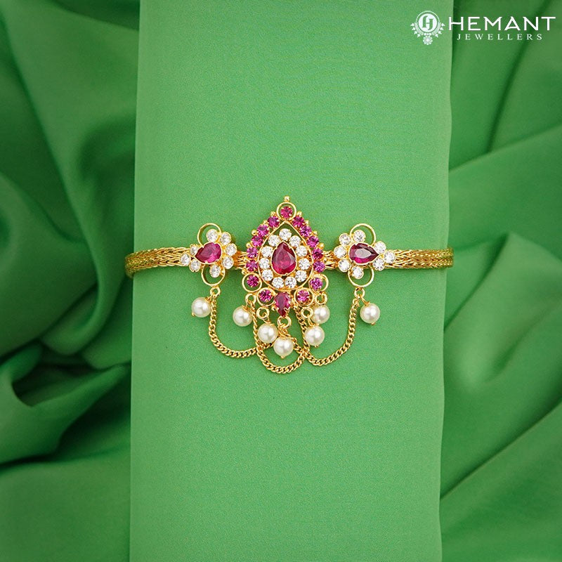 Traditional Maharashtrian Kolhapuri Bajuband