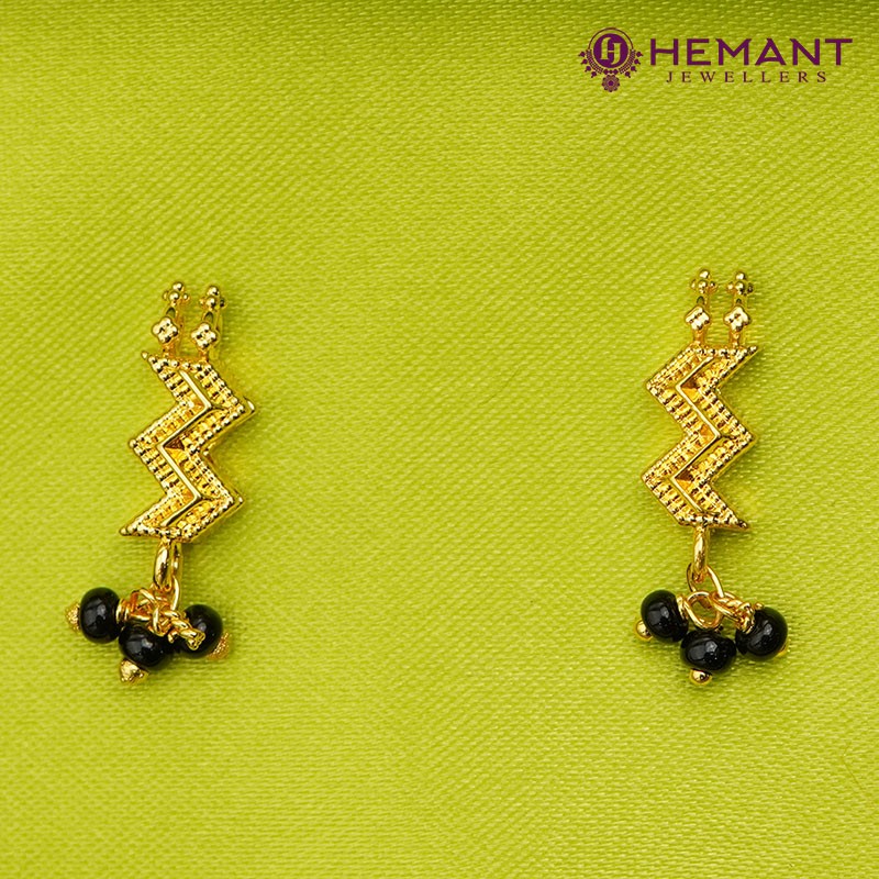 Traditional Maharashtrian Kolhapuri Gadi Thushi W Black Ghas WT