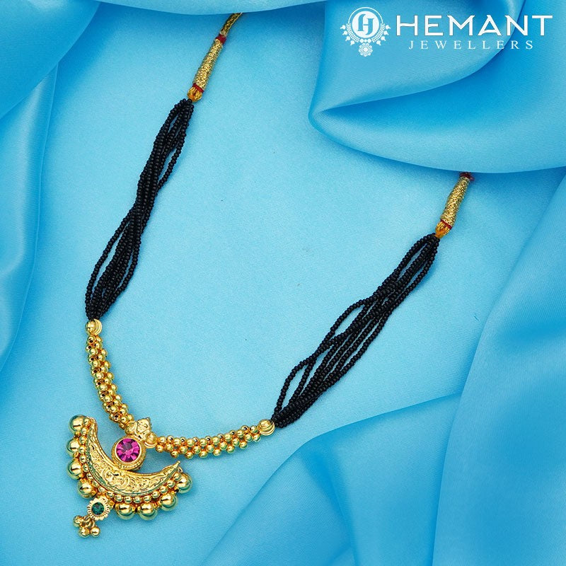 Traditional Maharashtrian Kolhapuri Mangalsutra 3 No. Patch Chand 10 MM - 481