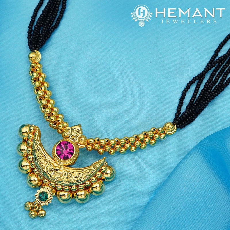 Traditional Maharashtrian Kolhapuri Mangalsutra 3 No. Patch Chand 10 MM - 481