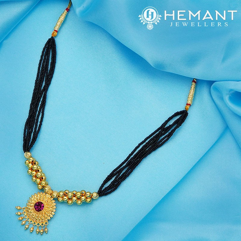 Traditional Maharashtrian Kolhapuri Mangalsutra 5 No. Patch Surya - 528