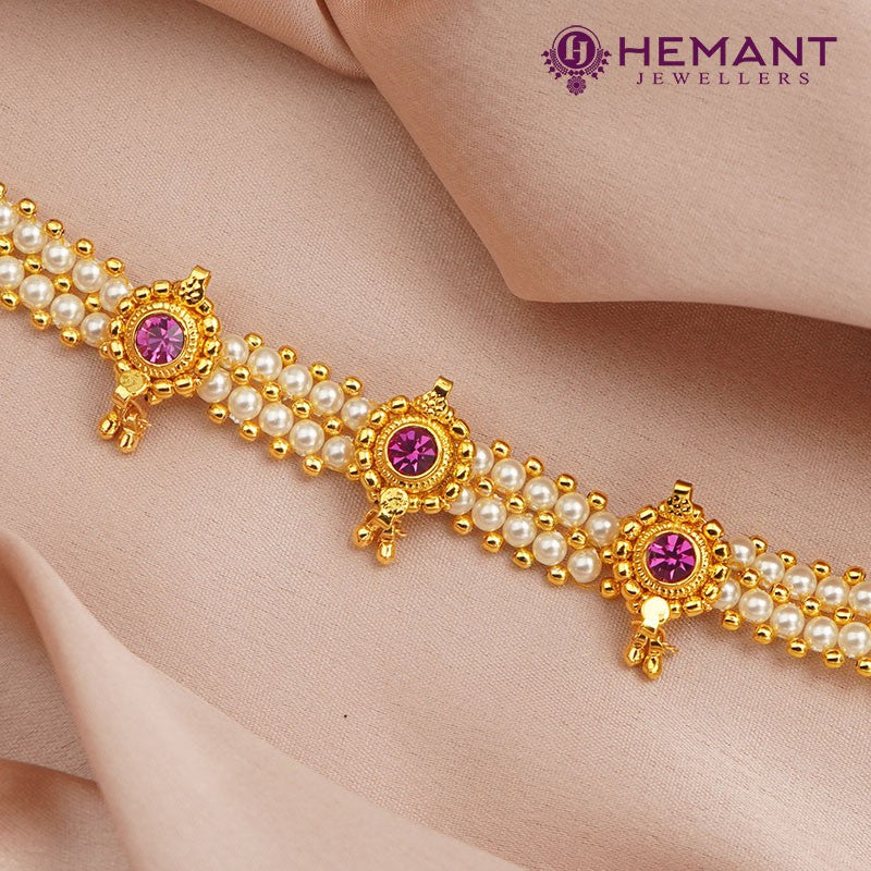 Traditional Maharashtrian Kolhapuri Micro Gold Plated Thushi Patta Moti 3 Saj Ghat