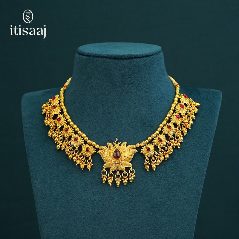 Traditional Maharashtrian Kolhapuri Peti Har 13 Kamal with Earrings - 4461