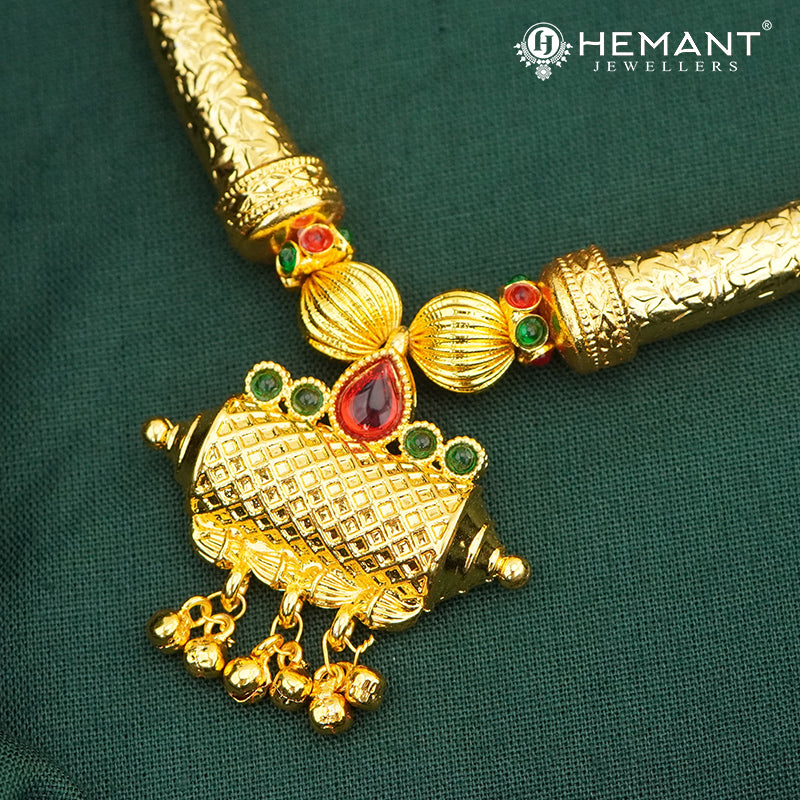 Traditional Maharashtrian Kolhapuri Shivai Har Big Taviz Pendal - 3925