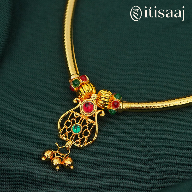 Traditional Maharashtrian Kolhapuri Shivai Har Nice Kalash - 3776