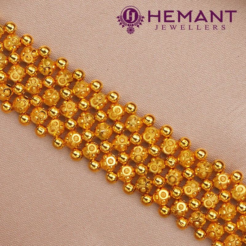 Traditional Maharashtrian Kolhapuri Thushi Patta Dot 3 Line