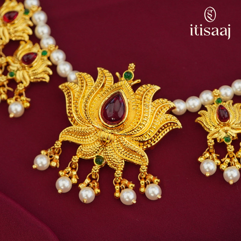 Traditional Maharashtrian Moti Har 13 Kamal - 4287